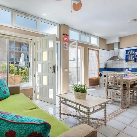 Los Moxaicos, Tenerife Costa Del Silencio