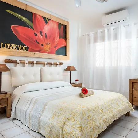 Los Moxaicos, Tenerife