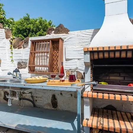 Los Moxaicos, Tenerife