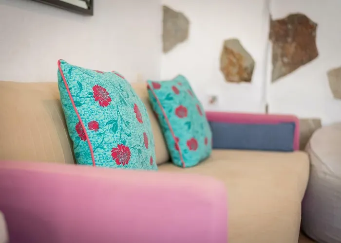 Los Moxaicos, Tenerife * Costa del Silencio