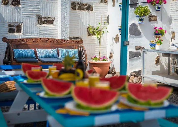 Los Moxaicos, Tenerife * Costa Del Silencio