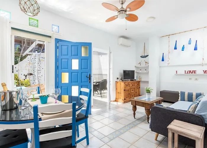 Los Moxaicos, Tenerife Costa del Silencio